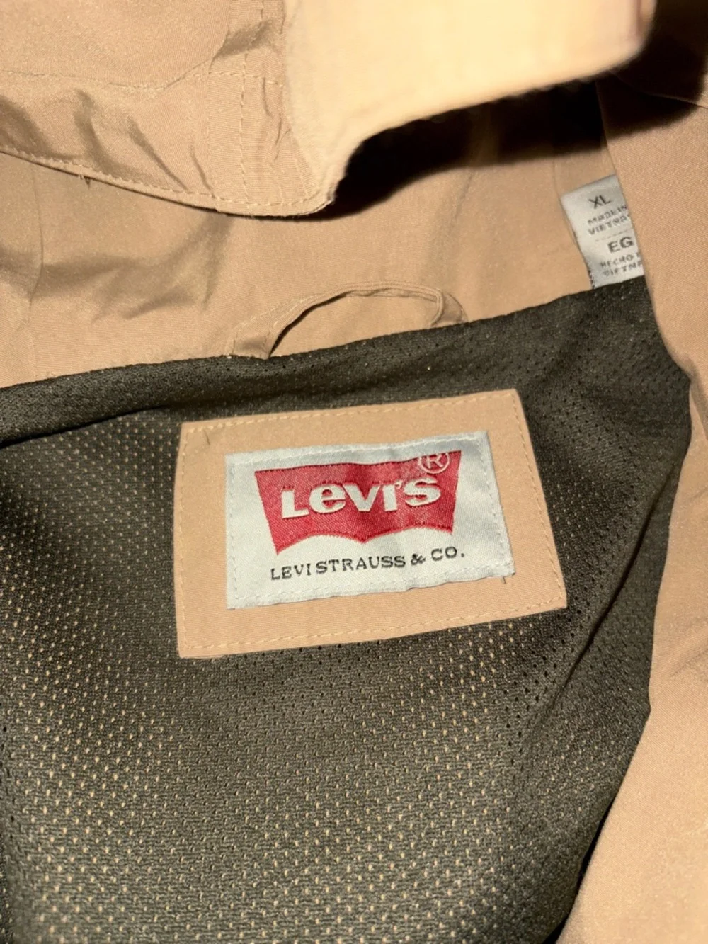 Levi's Men's Khaki Hooded Lightweight Jacket - Picture 2 of 2